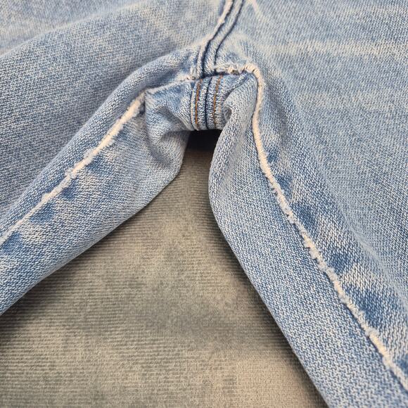 Vintage Wrangler 82611NV Boot Cut Western Cowboy Distressed Thrashed Denim 32x31 - Picture 5 of 13